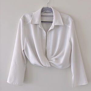NEW ZARA. White crop top.